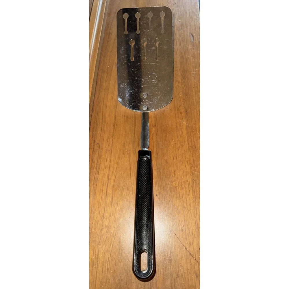 EKCO Vintage MCM Black Handle Slotted Key Hole Spatula Flipper 12